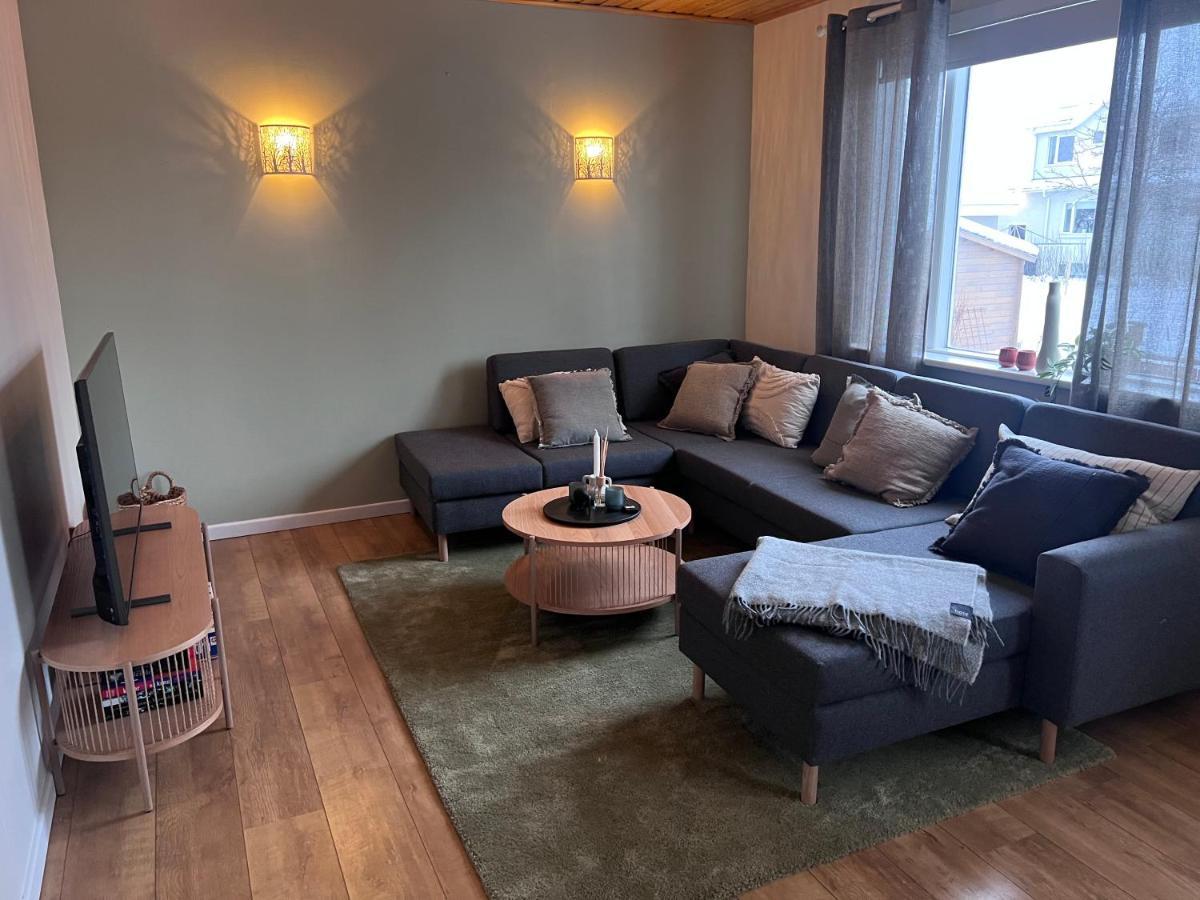 Akureyri Apartments Extérieur photo